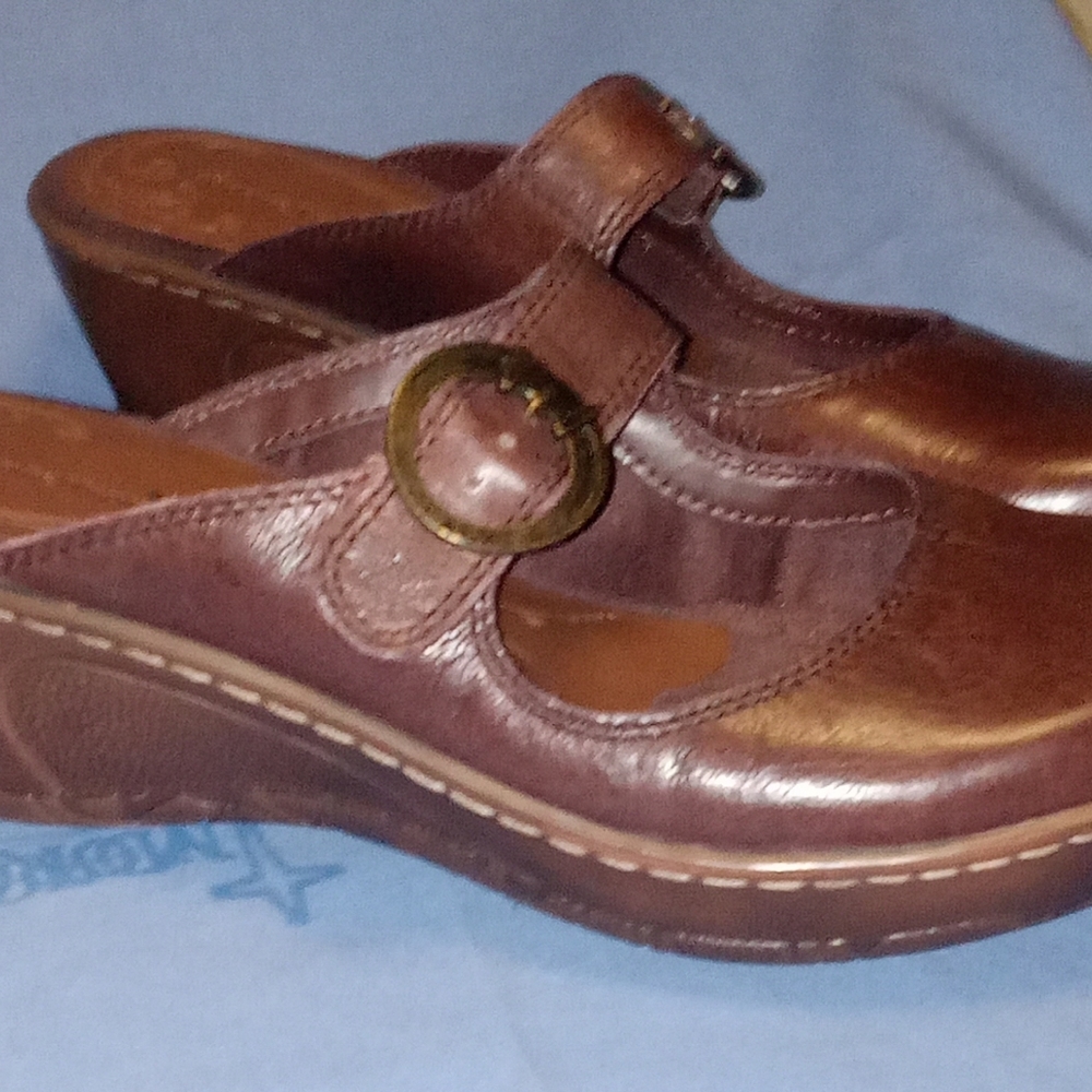 Baretrap Quizzical brown new size 10 dress shoes